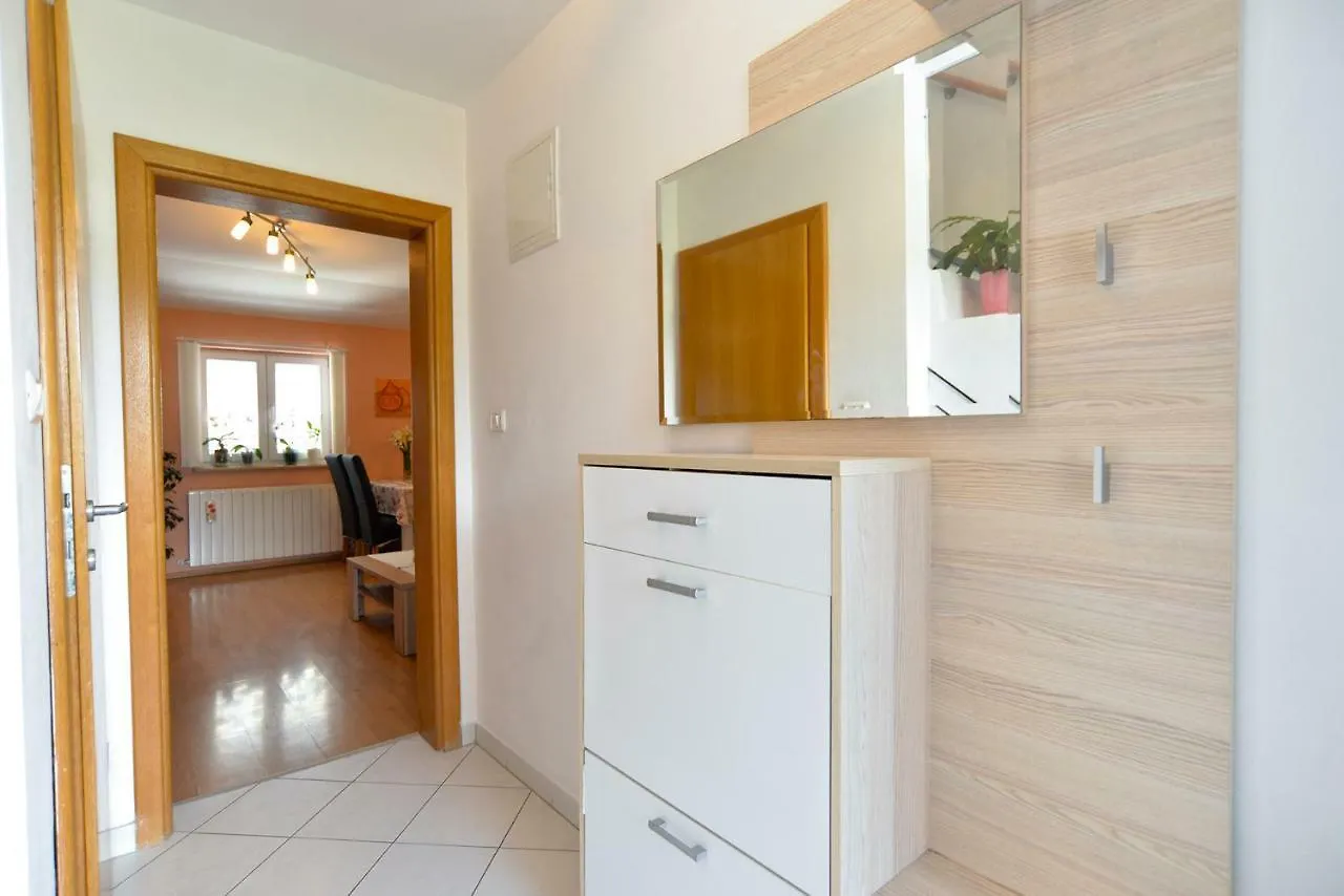Apartment Eda 1873 Pula Croatia