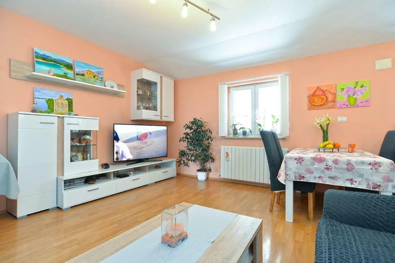 Apartment Eda 1873 Pula 0*,